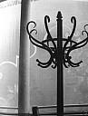 le-point-giraud-bistrots-1960-4.JPG: 608x800, 46k (2009-11-04 03:10) le-point-giraud-bistrots-1960-4.JPG: 608x800, 46k (2009-11-04 03:10)